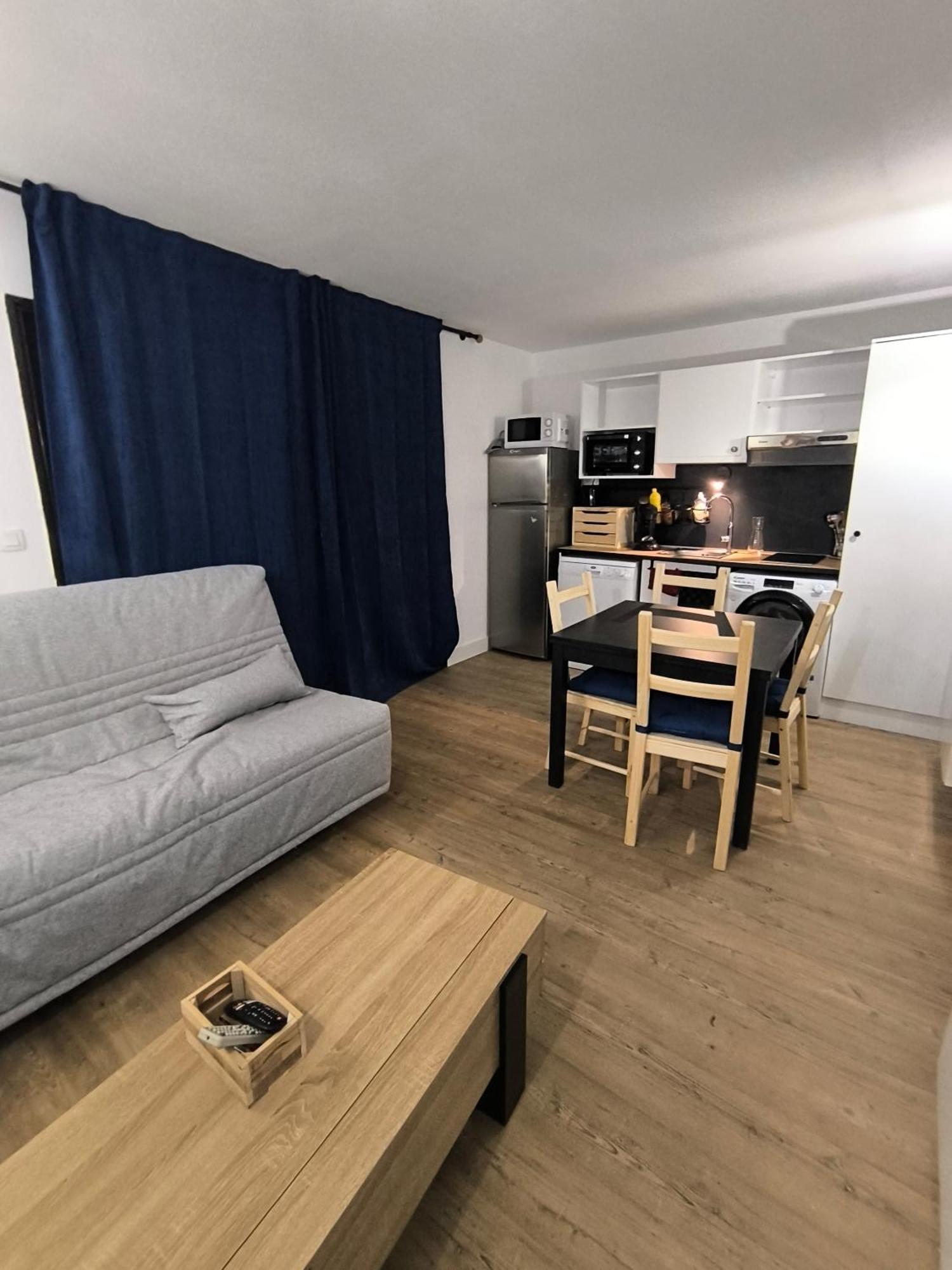 Studio Tout Equipe Jausiers Exteriér fotografie
