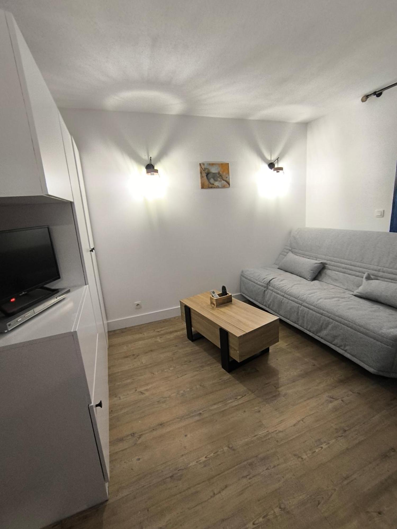 Studio Tout Equipe Jausiers Exteriér fotografie